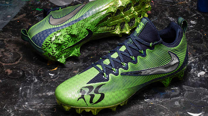 richard-sherman-week-13-cleats.jpg